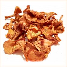 Лисички сухие, цельный гриб (Cantharellus Cibarius)